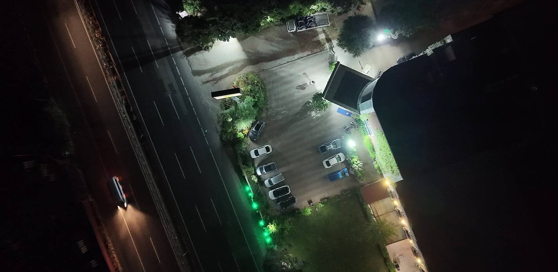 7/24 Otoparkımız